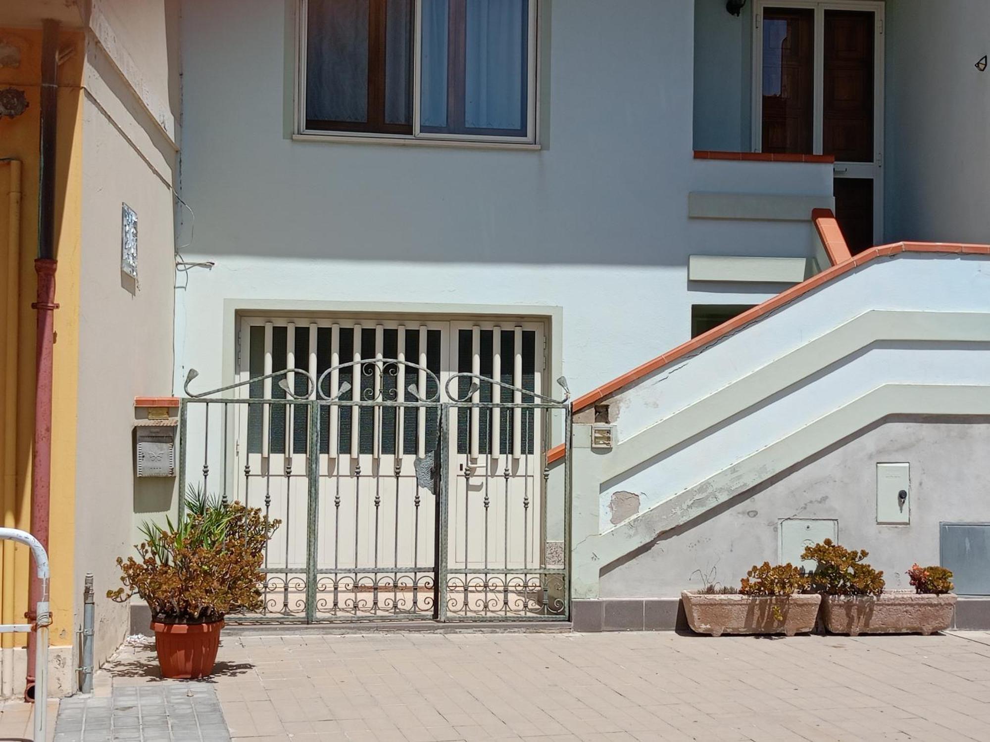 Appartamento Santa Giusta Exterior foto